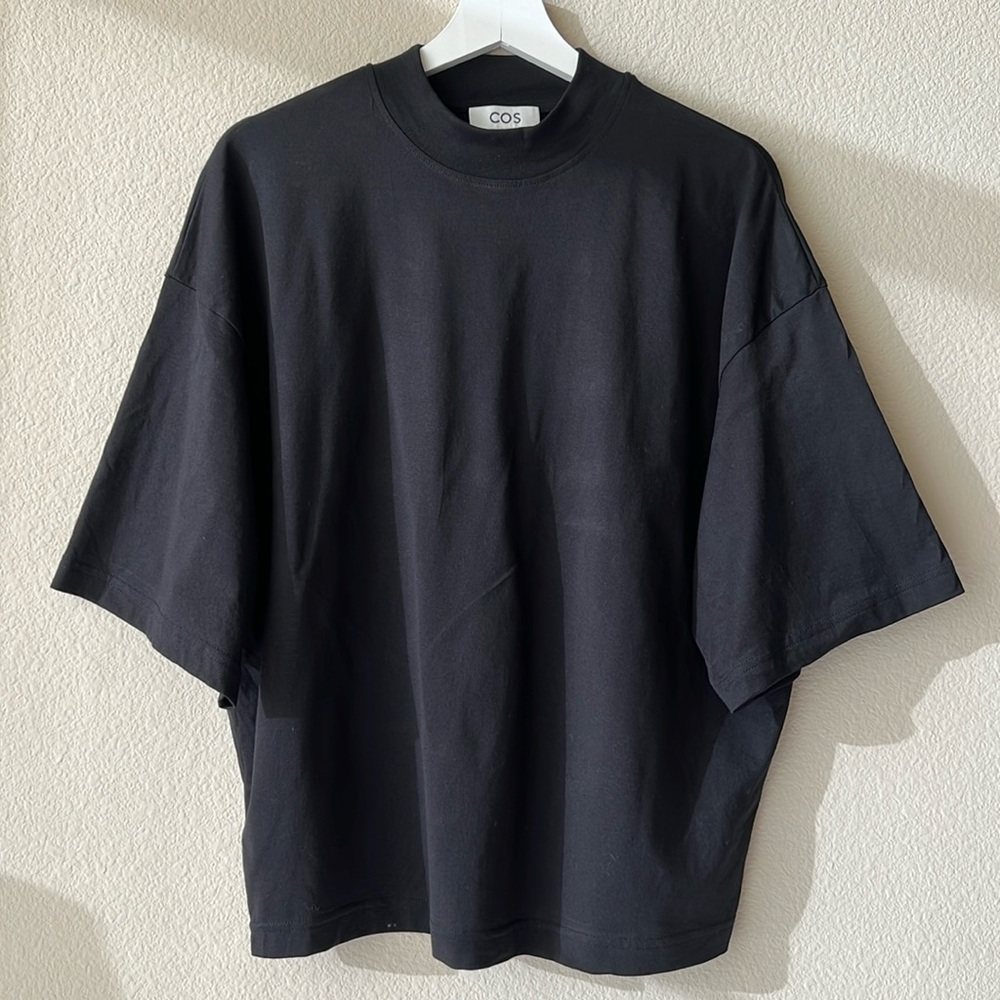 COS Black Oversized Short Sleeve Tee - Picture 2 of 11